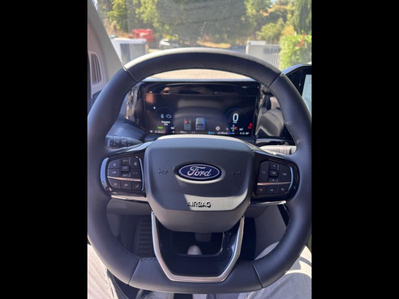 FORD Tourneo Custom d’occasion à vendre à TOULON chez VAGNEUR (Photo 13)