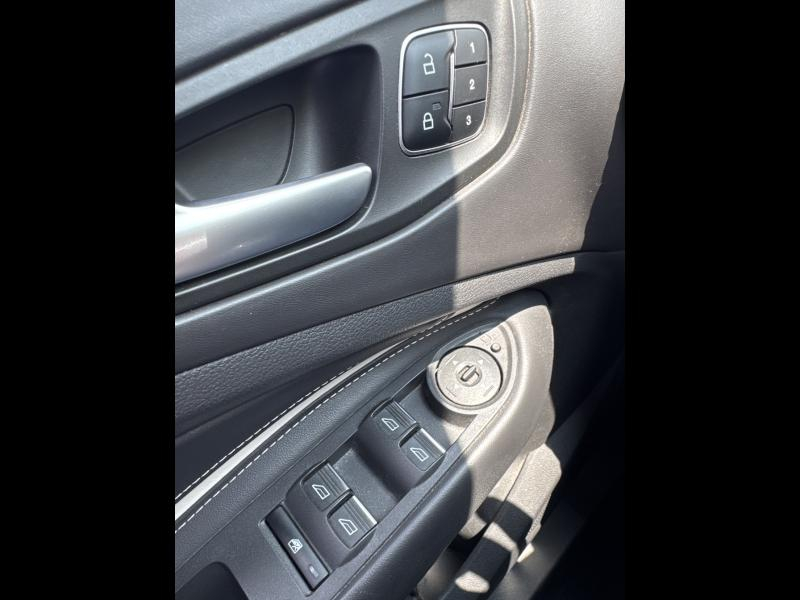 FORD Kuga d’occasion à vendre à TOULON chez VAGNEUR (Photo 16)