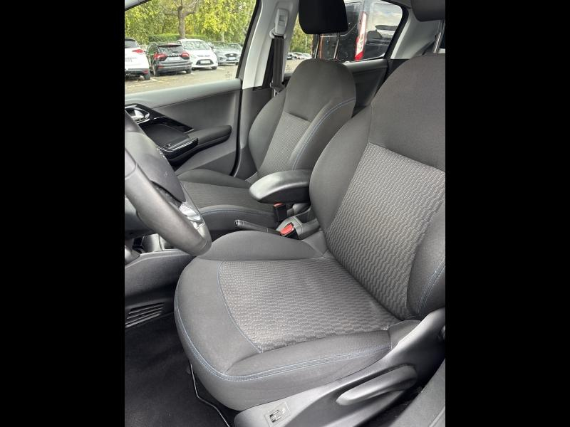 PEUGEOT 208 d’occasion à vendre à TOULON chez VAGNEUR (Photo 8)