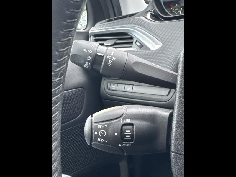 PEUGEOT 208 d’occasion à vendre à TOULON chez VAGNEUR (Photo 13)