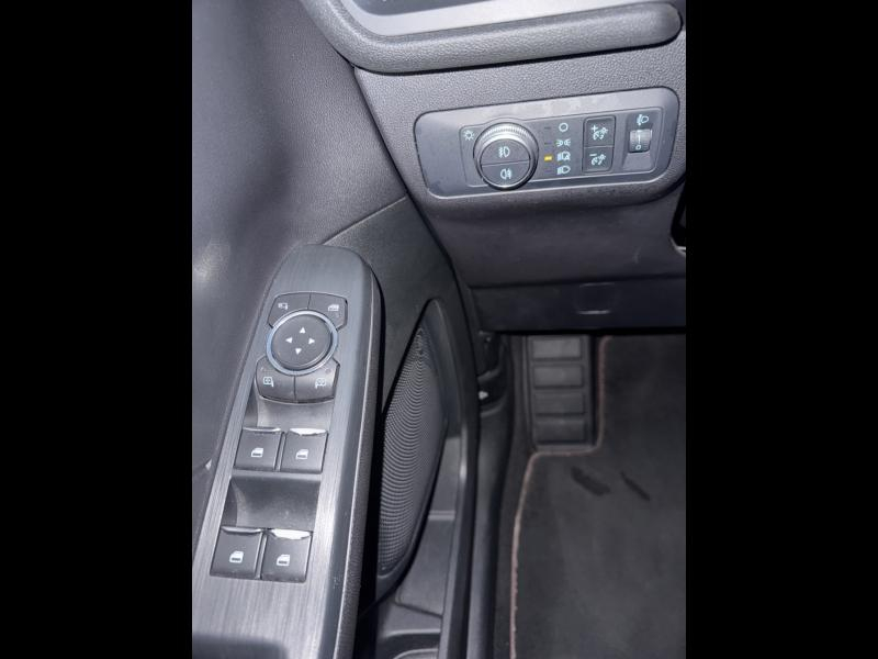 FORD Kuga d’occasion à vendre à TOULON chez VAGNEUR (Photo 14)