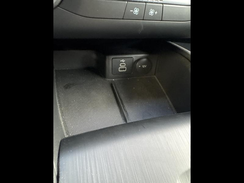 FORD Kuga d’occasion à vendre à TOULON chez VAGNEUR (Photo 16)