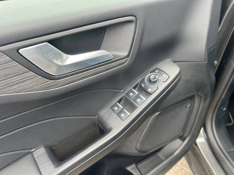 FORD Kuga d’occasion à vendre à TOULON chez VAGNEUR (Photo 10)