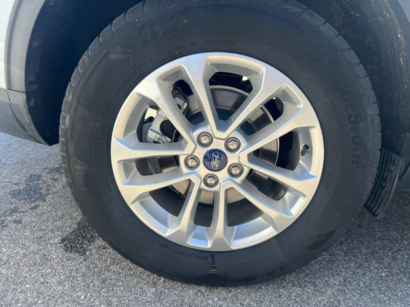 FORD Kuga d’occasion à vendre à TOULON chez VAGNEUR (Photo 6)