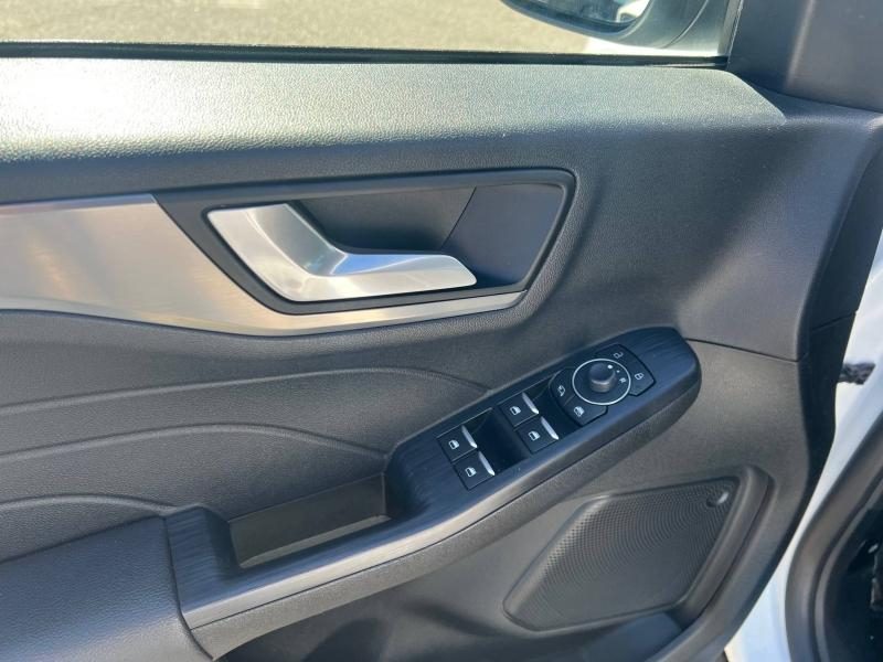 FORD Kuga d’occasion à vendre à TOULON chez VAGNEUR (Photo 16)