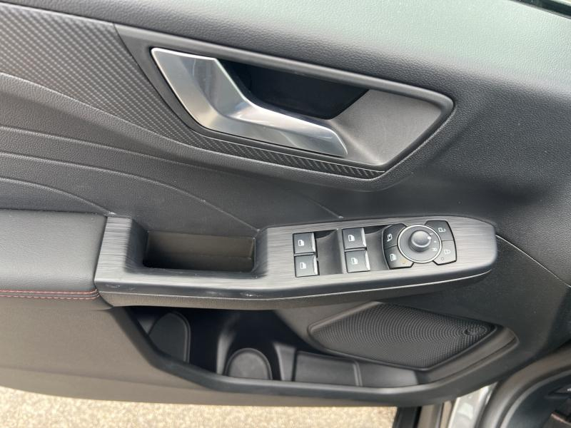 FORD Kuga d’occasion à vendre à TOULON chez VAGNEUR (Photo 10)
